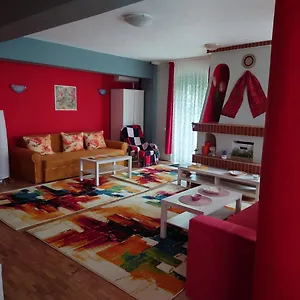 Andreea's Apartments-old Town Appartamento